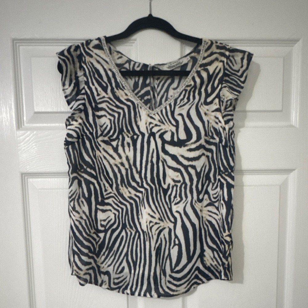 It Hippie Zebra Print  V-Neck Flutter Sleeve Blouse Women's Size S